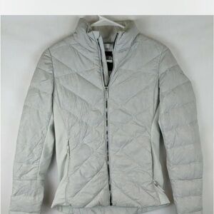 The North Face Women's Gray Quilted Jacket size S